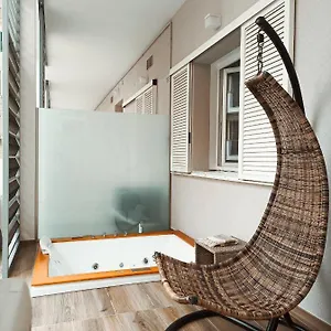 https://gf-holiday-suite-2.hotelitalianriviera.com